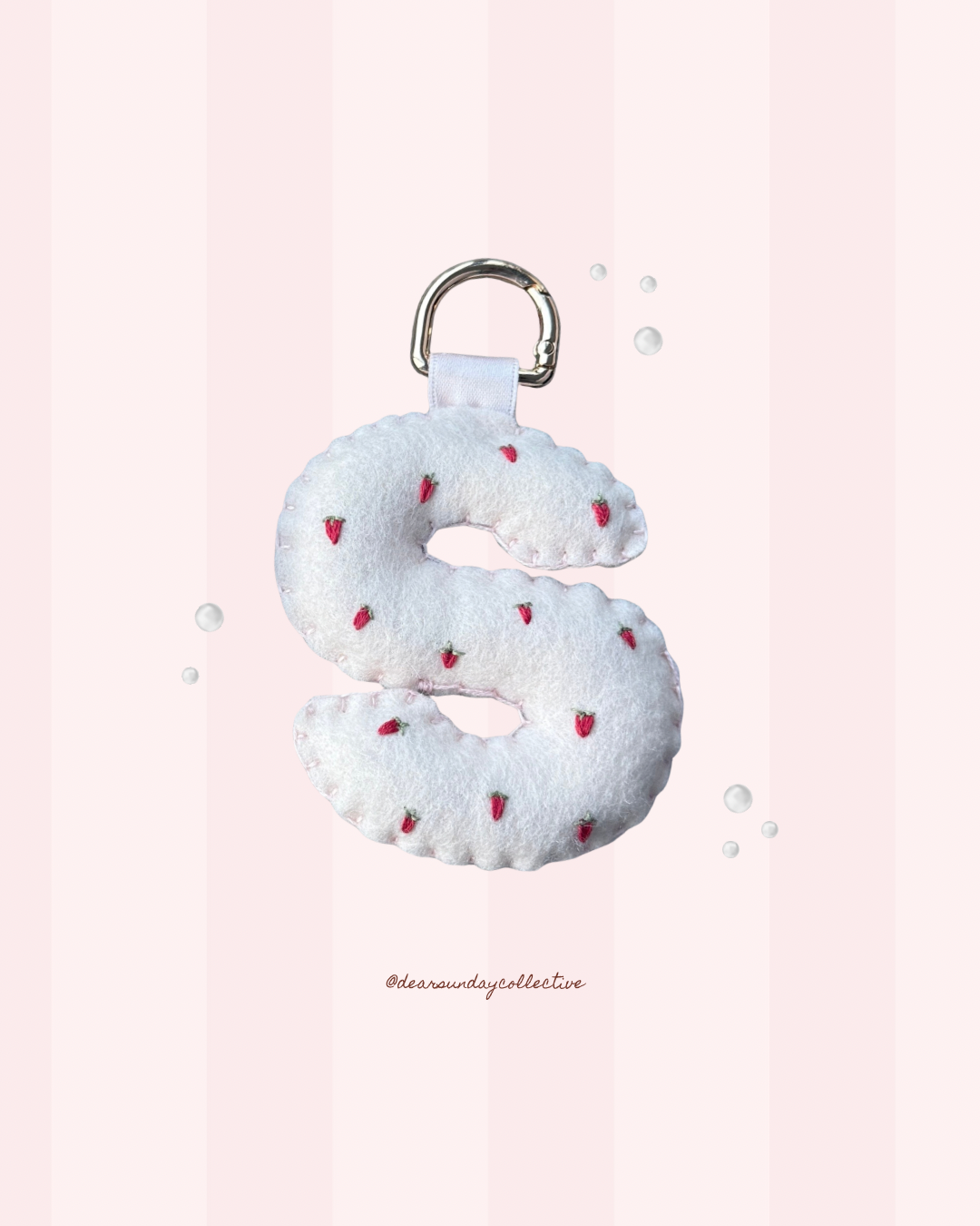 hand stitched felt bag charm - sweet strawberry
