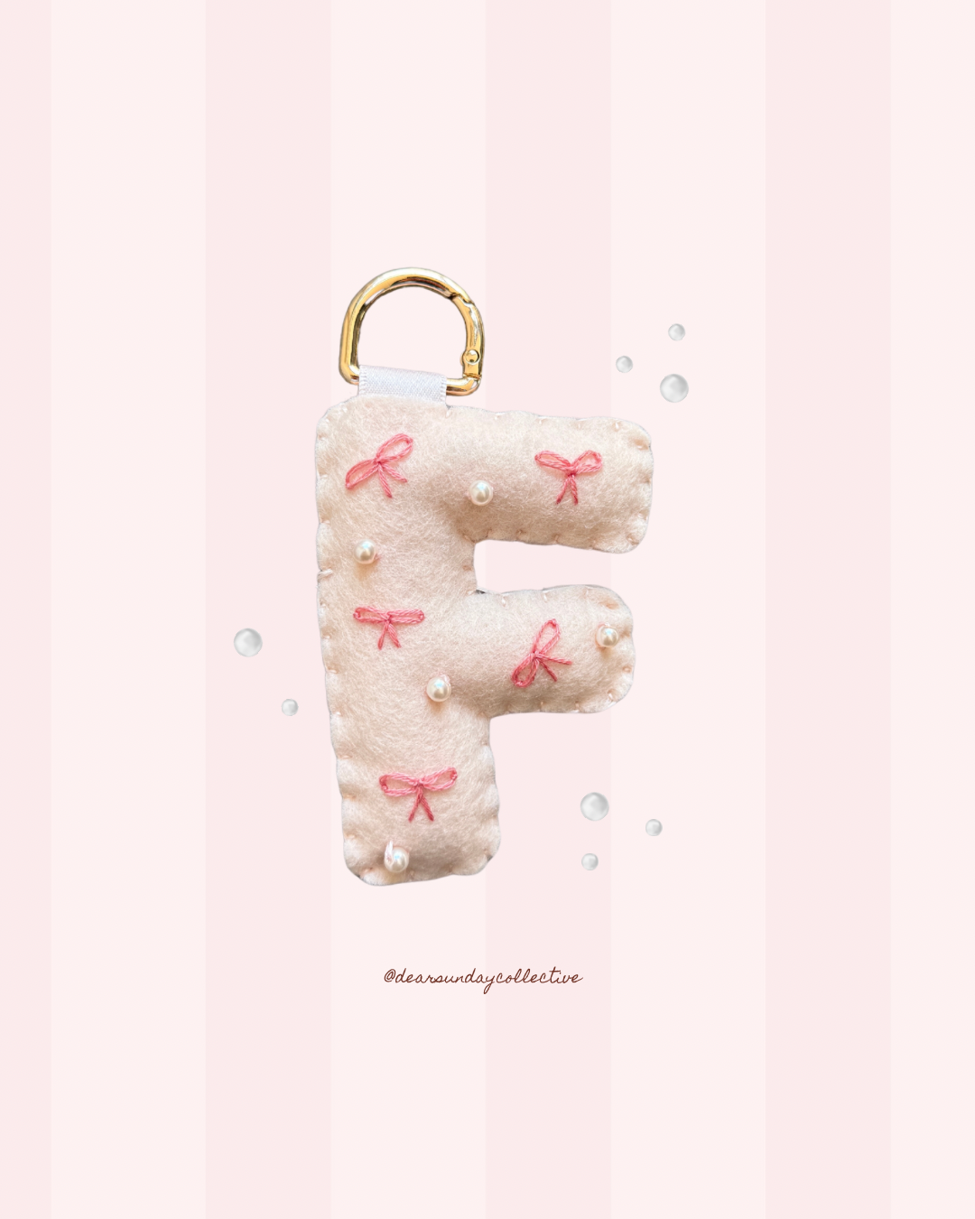 hand stitched felt bag charm - sunday bow