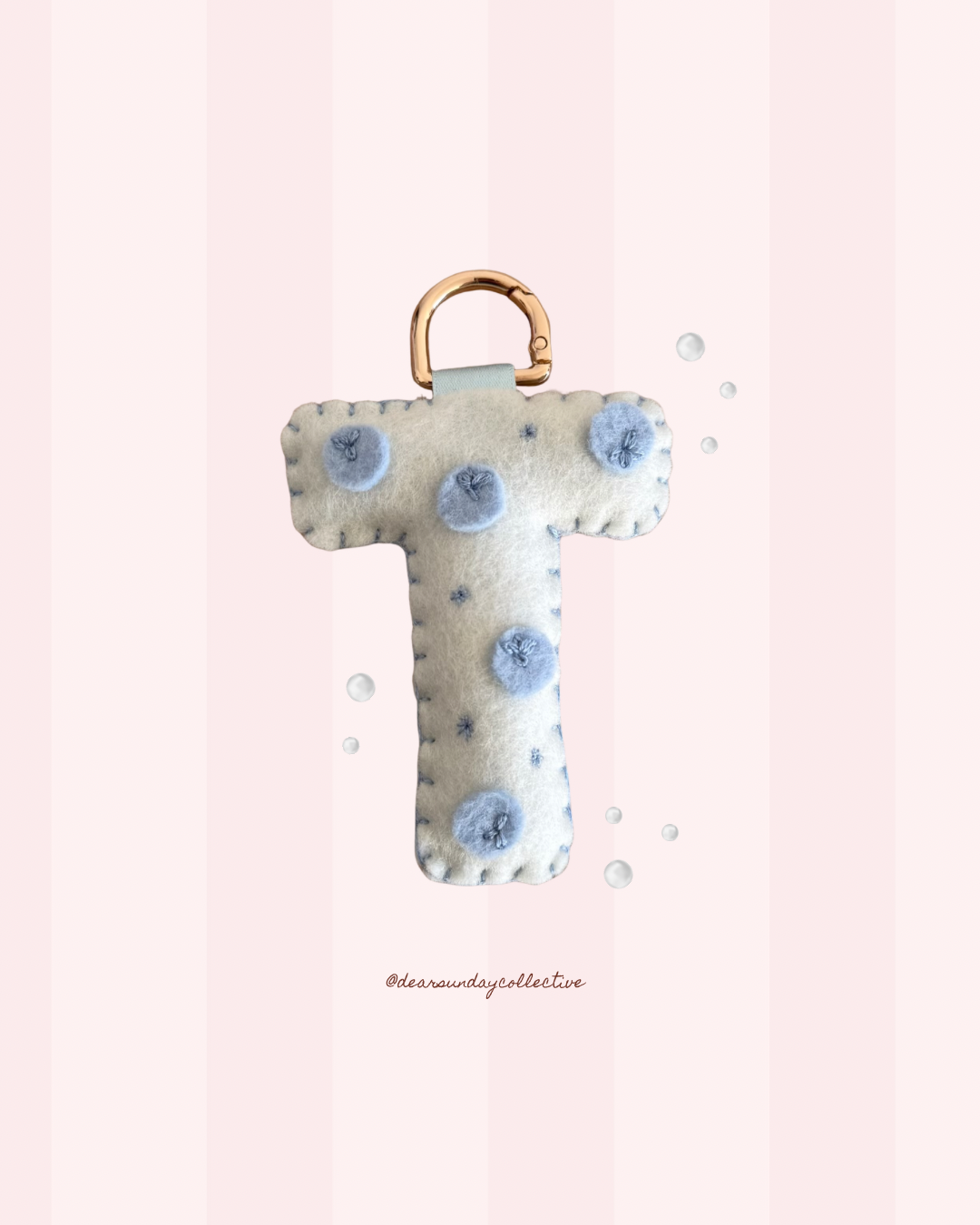 hand stitched felt bag charm - blueberry picnic